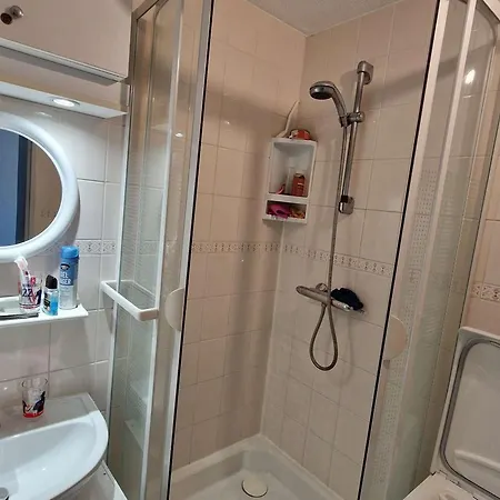 Apartmán Vacances: Piscine, Tennis, Petanque, Terrasse, Parking - Proche Commodites - Fr-1-387-170 *